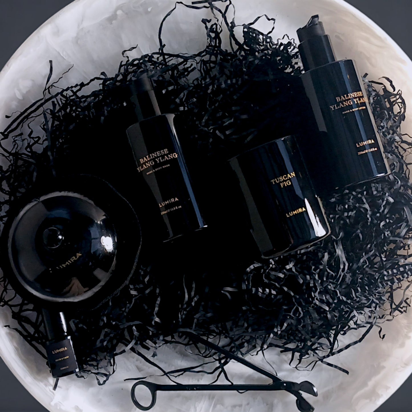 The Lumira Ultimate XL Hamper